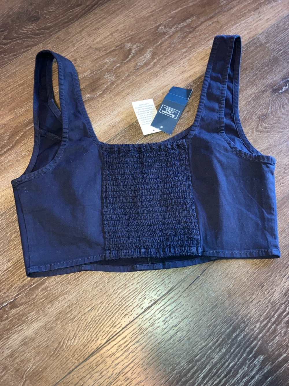 NWT Abercrombie & Fitch Navy Button-Front Crop Top S - Picture 4 of 4